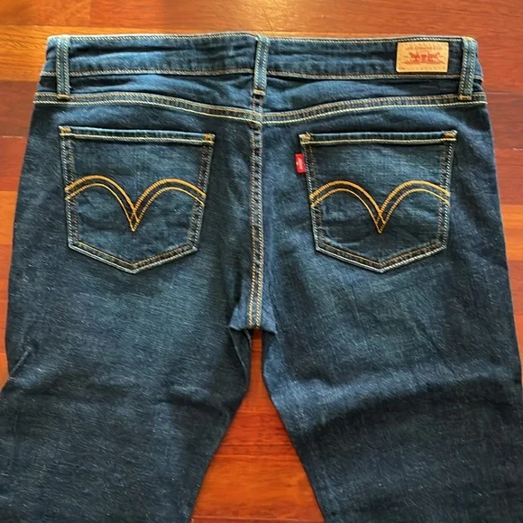 Womens 13 long 524 Levi’s too superlow boot cut jeans dark (actually 35 x 33.5) - Picture 6 of 7